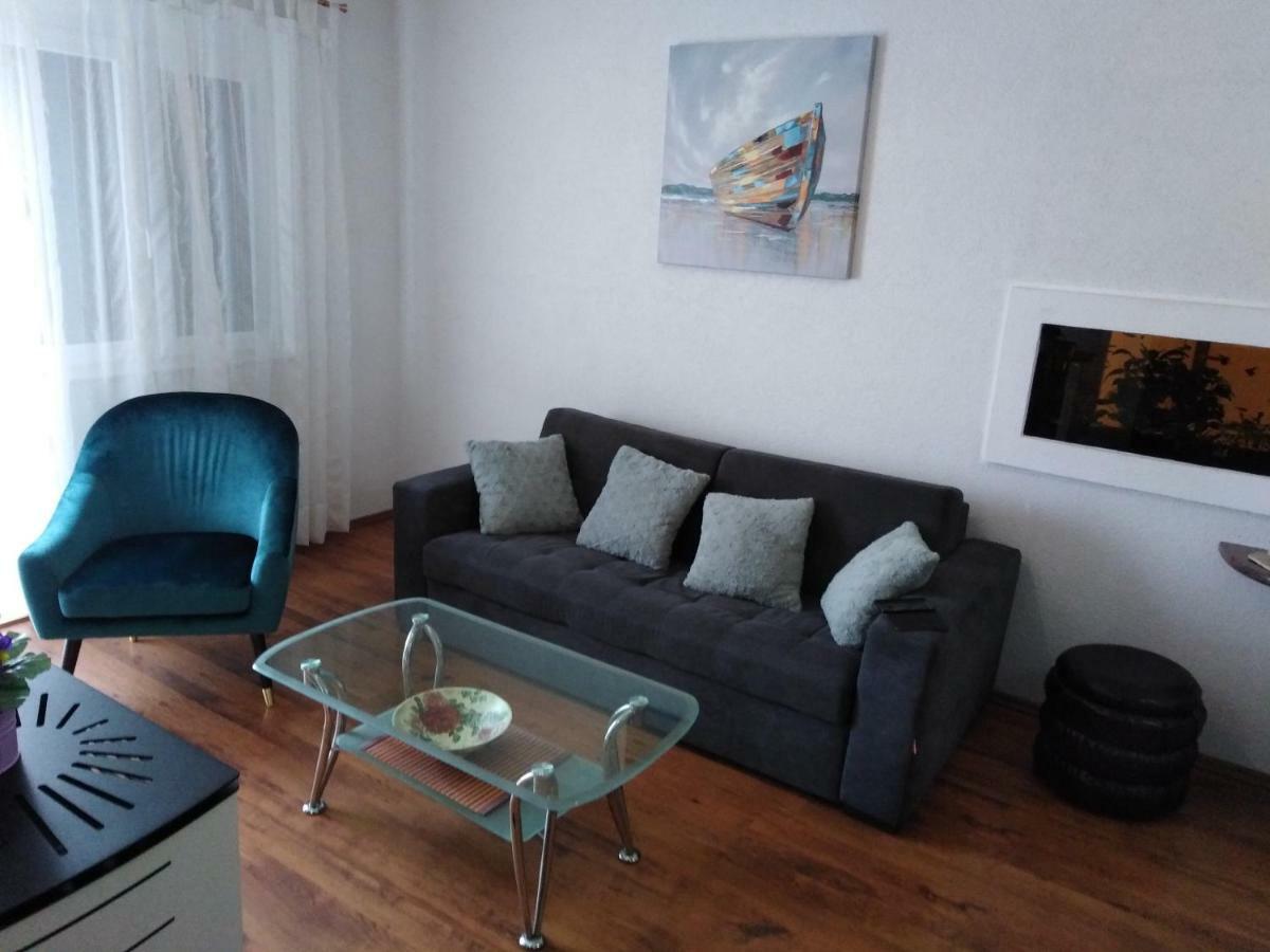 Apartment Park Kaštela エクステリア 写真